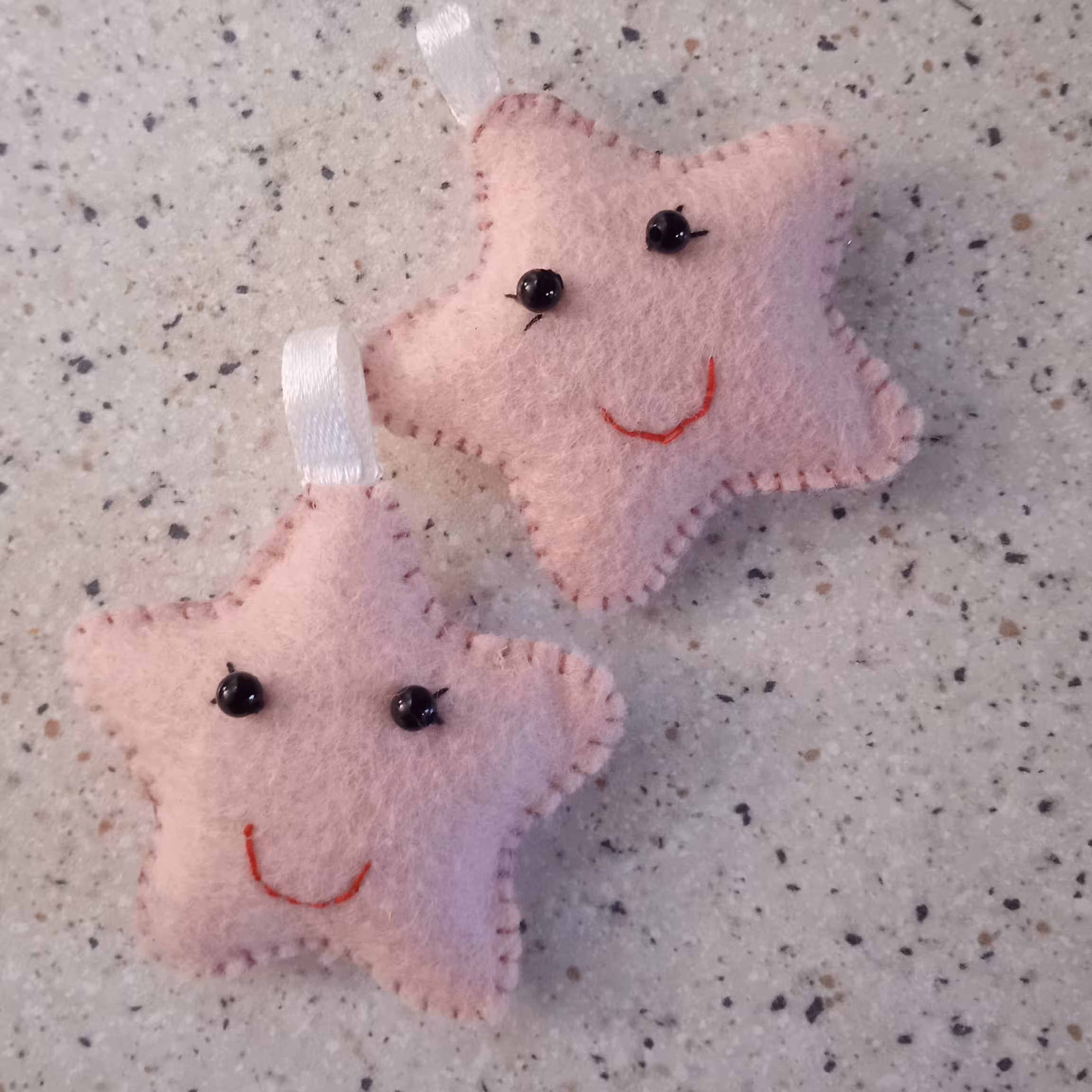 اویز های ستاره 