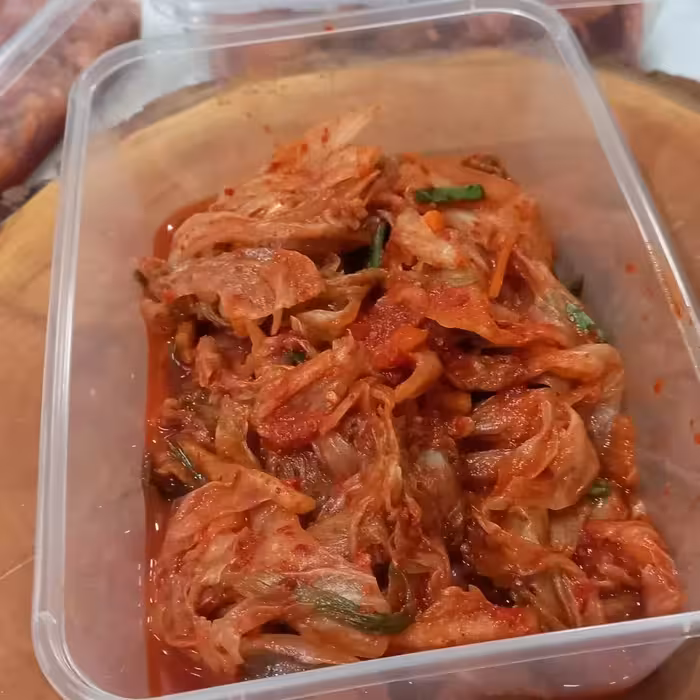 کیمچی خوشمزه خونگی با مواد اصلی کُره ای، چاشنی کنار غذا