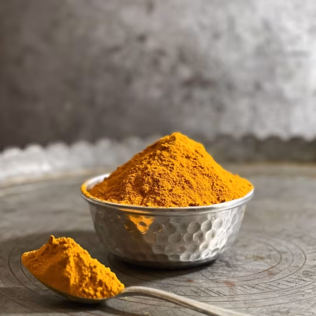 زردچوبه خالص که ما خودمون اول اون رو میشویم وبعد هم خودمون آسیاب میکنیم 