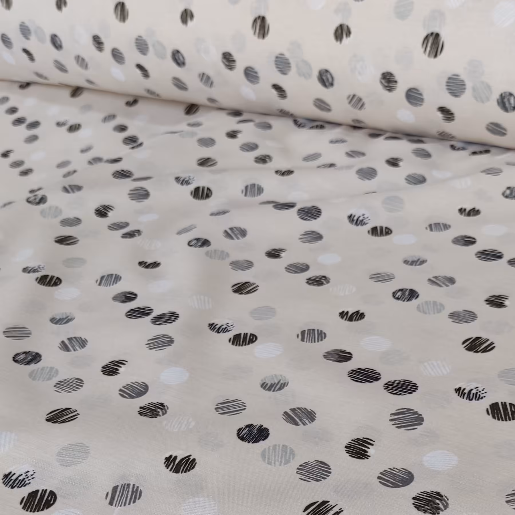 پارچه ملافه لیننس طرح توپی کرم پلی استر پنبه عرض 2.40