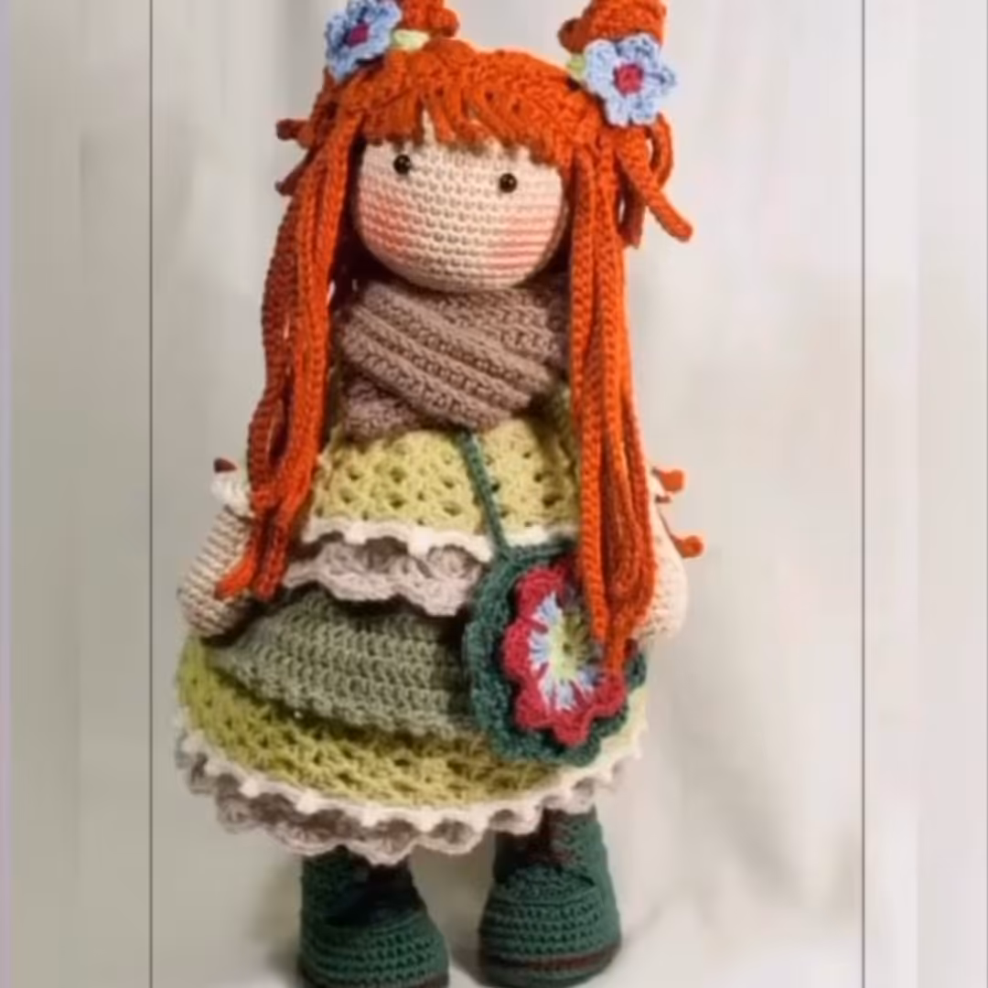 عروسک بافتنی روسی  مو نارنجی
