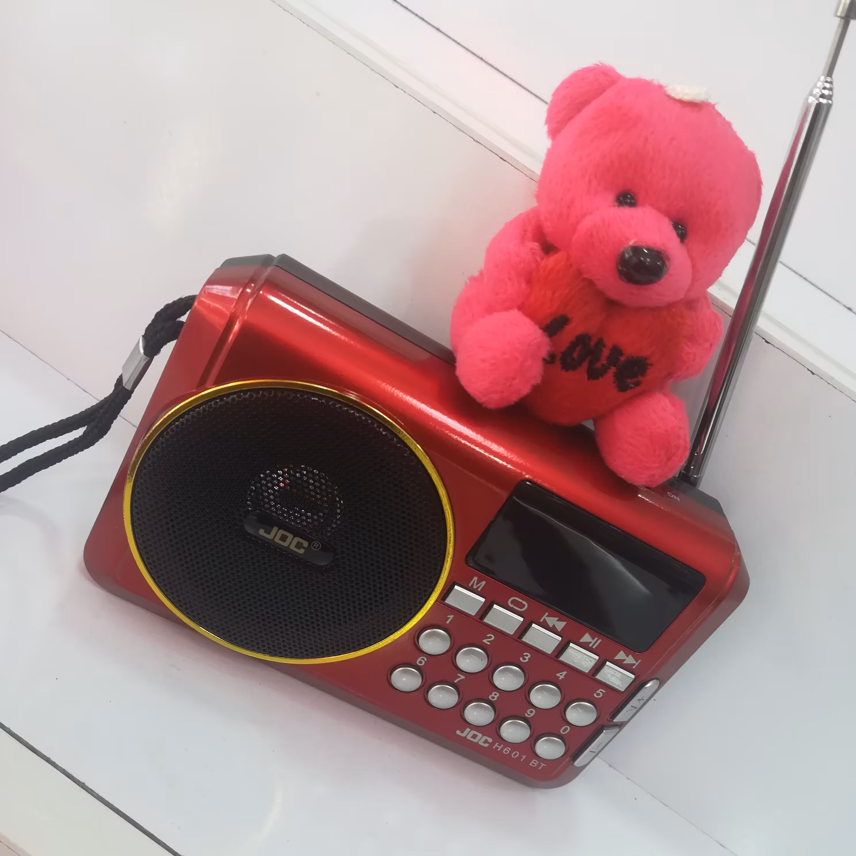 اسپیکر بلوتوث رادیو 