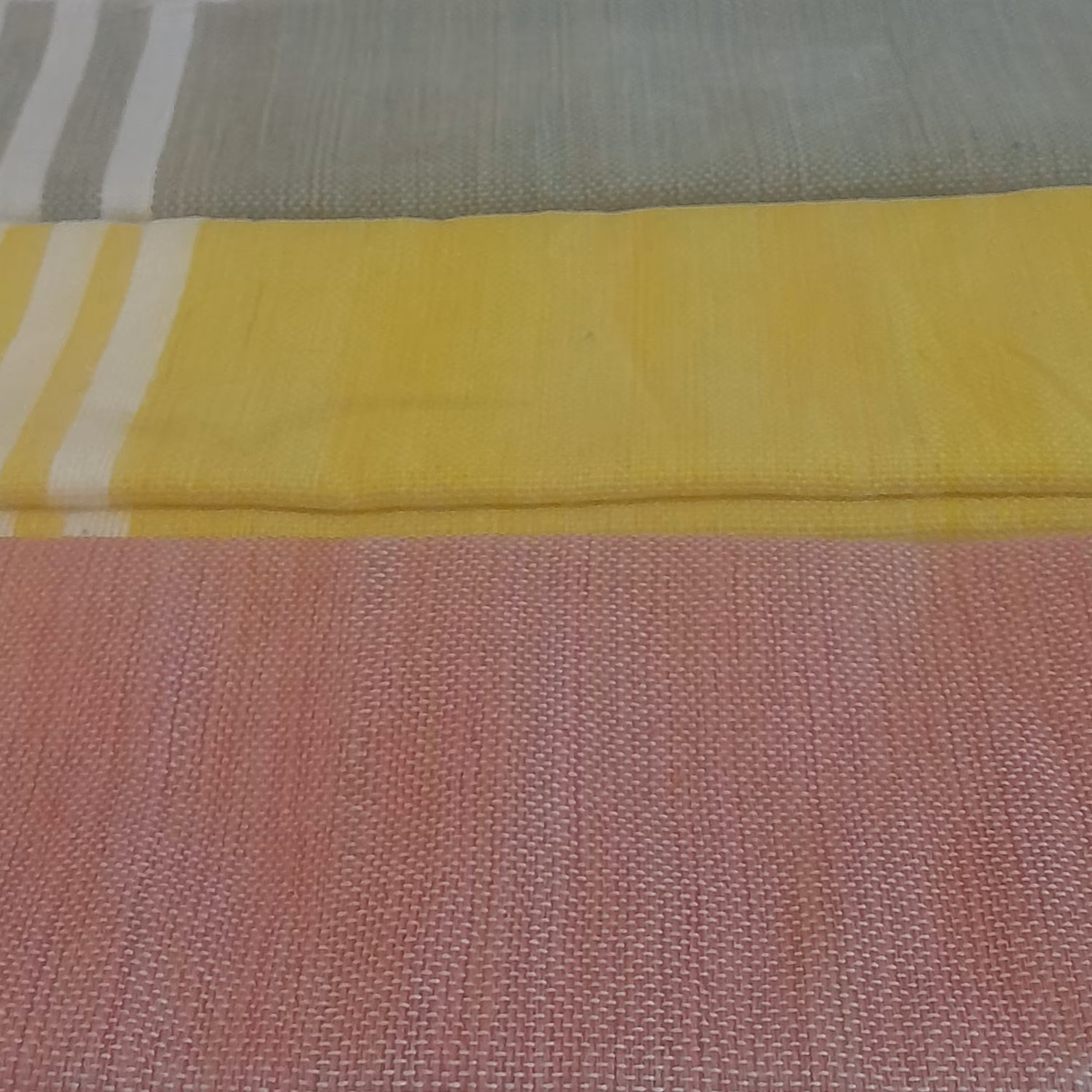 دستمال ساده ریشه دار  