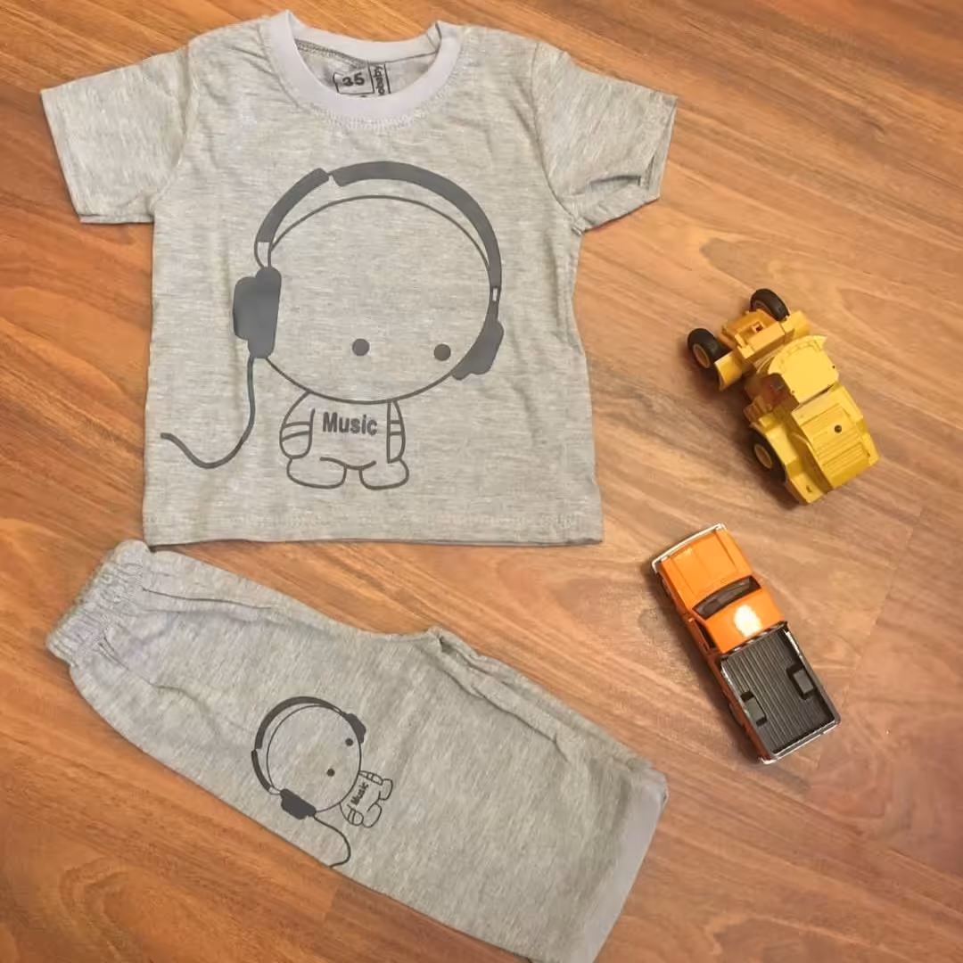 ست اسپرت بچگانه  تیشرت شلوارک طرح  music