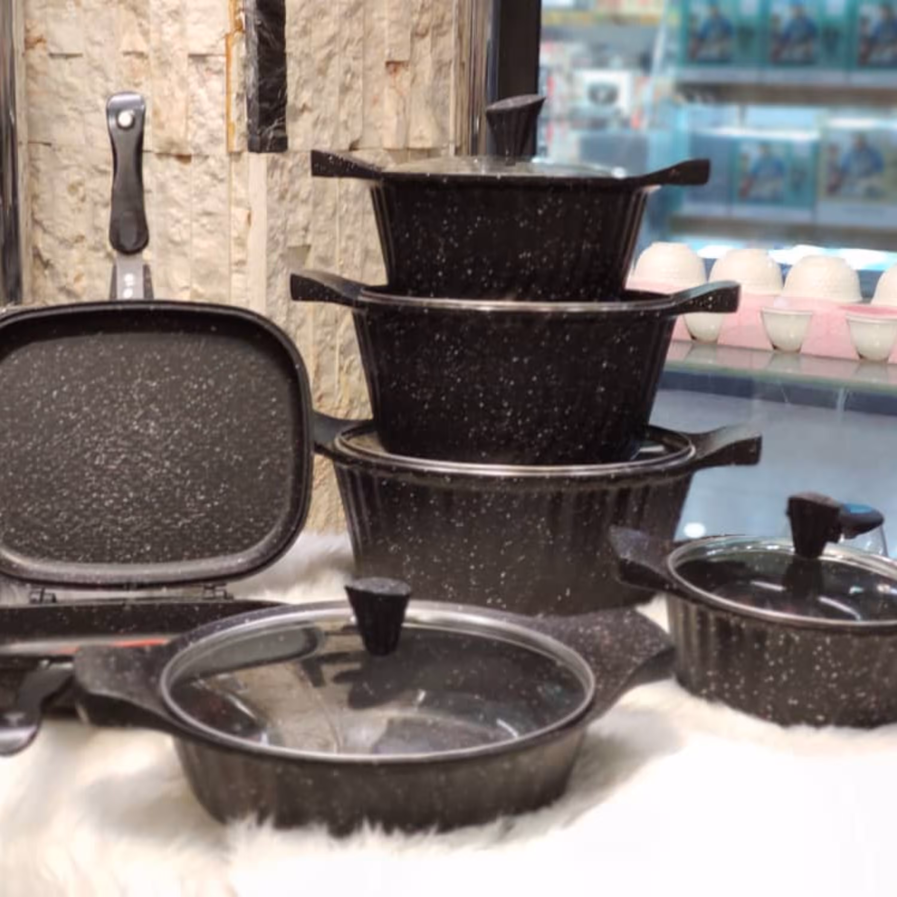 سرویس قابلمه چدنی12پارچه رادیس دو رو گرانیت 