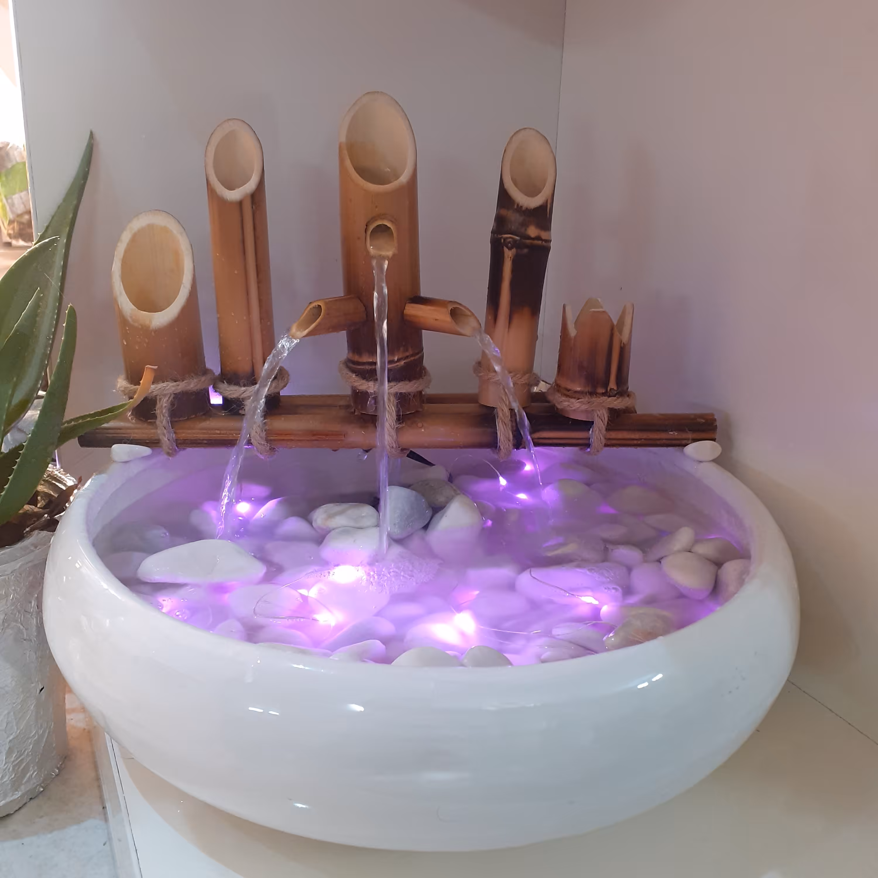 آبنما رومیزی دکوری مدل یاس