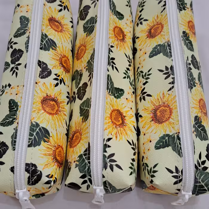 جامدادی کیف لوازم  جامدادی پسرونه در طرخای مک کویین دایناسوری