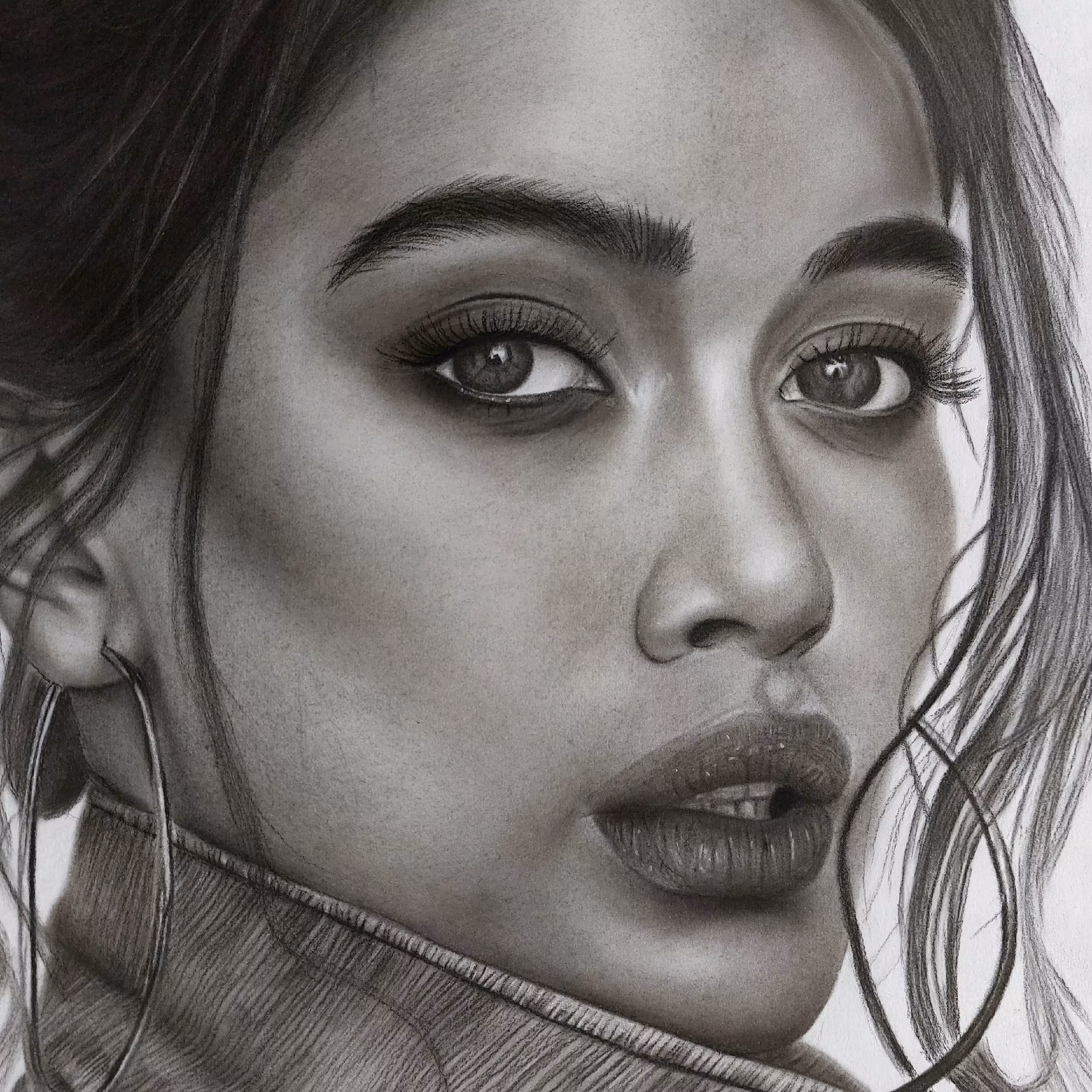 نقاشی سیاه قلم.چهره.سبک رئال