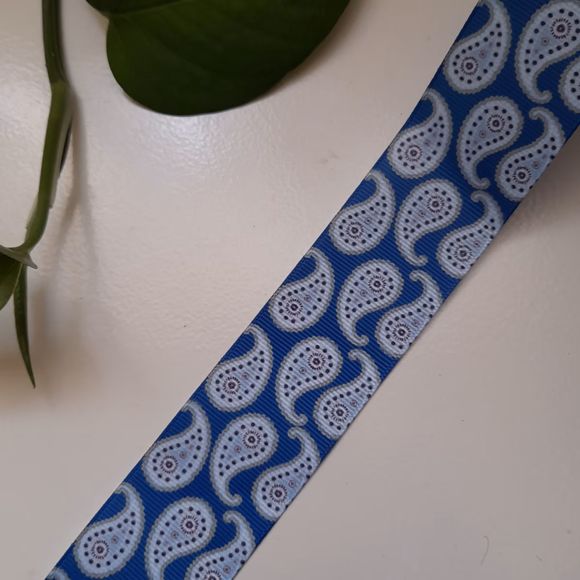 روبان گروگرن 4سانتی طرح ترمه در طرحهای مختلف و زیبا و کاربردی