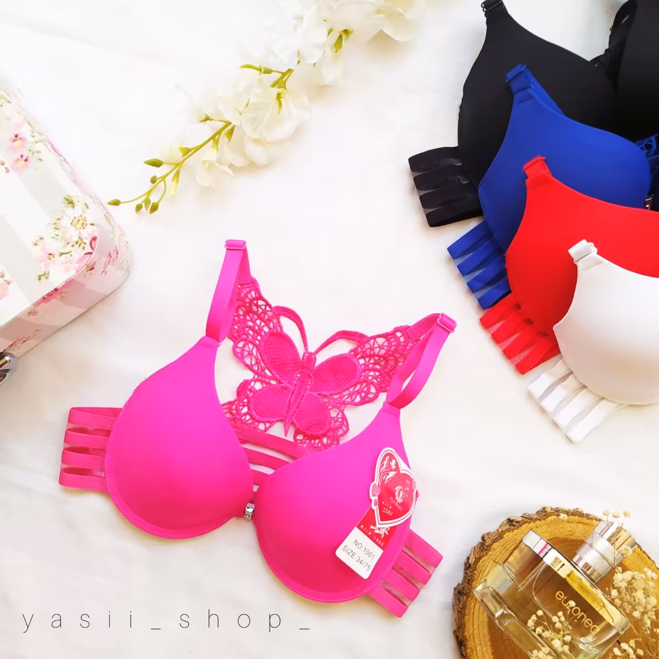 سوتین جلو باز شو