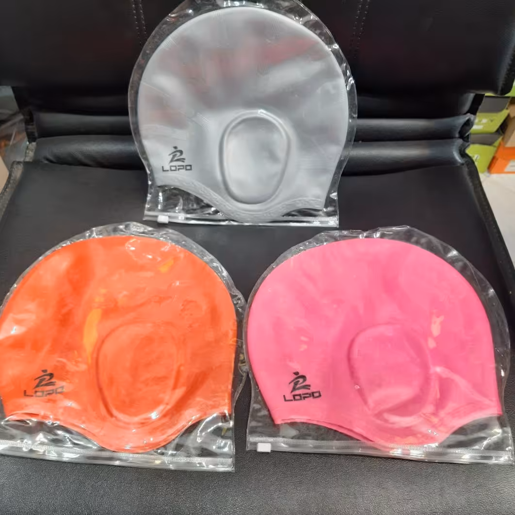 کلاه شنا گوش دار لوپو
