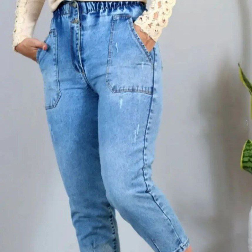 شلوار مام جین نیل کاغذی دارای سایزبندی با تنخور زیبا وجیب کاربردی قد حدود 95