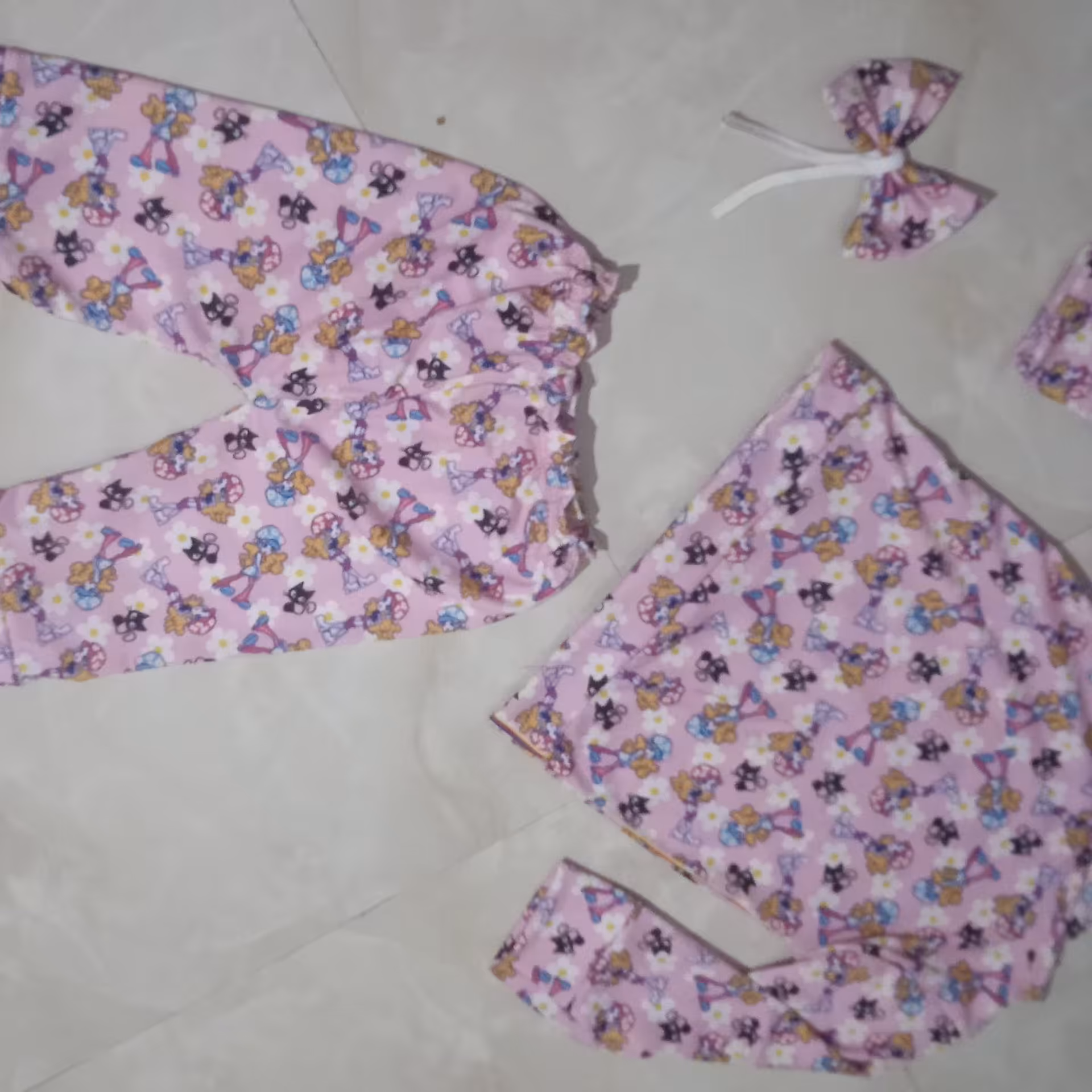 پوشاک بچگانه پاییزه