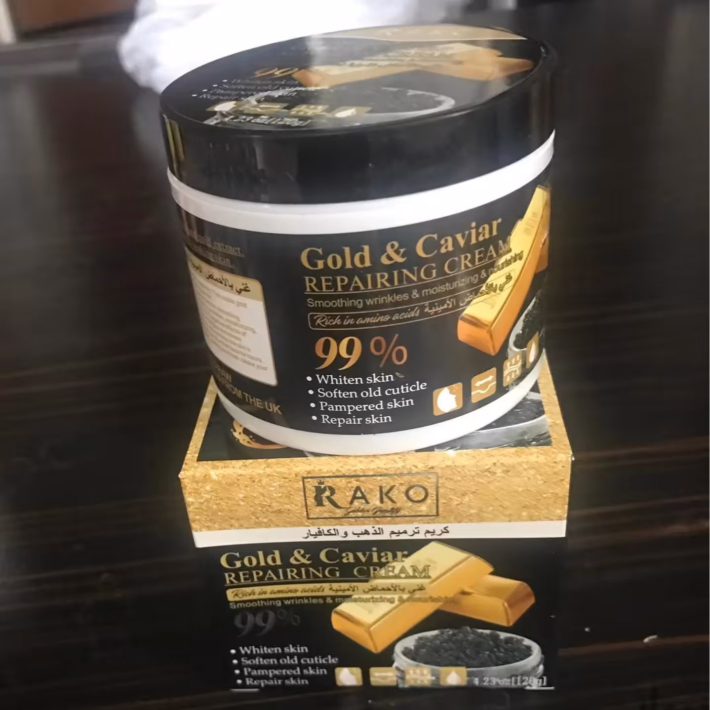 کرم ترمیم کننده خاویار و طلا بدون پارافین
ترمیم کننده
بدون روغن عصاره طلا و خاویار
درمان اگزما
مناسب برای آفتاب سوختگی