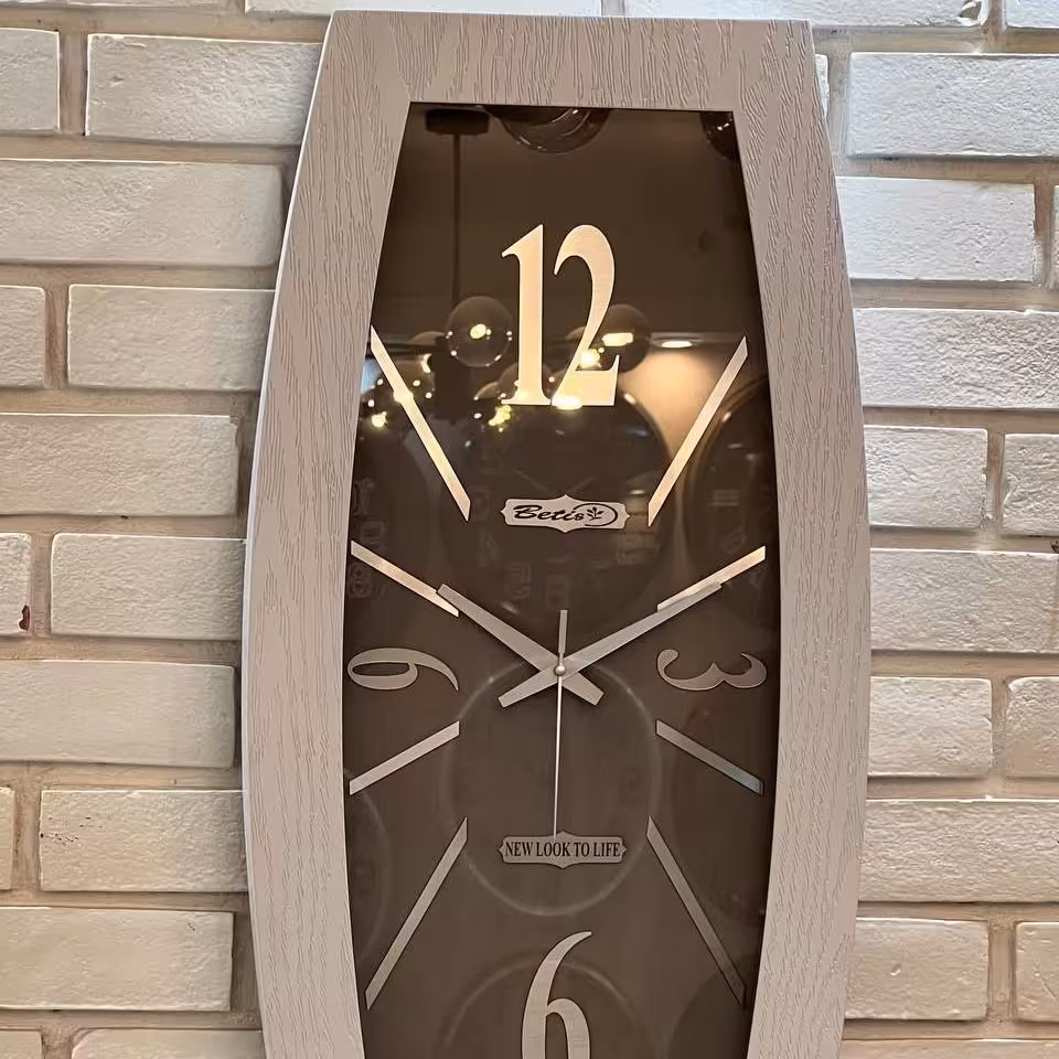 ساعت دیواری تمام چوب (دو مدل انگلیسی و یونانی)