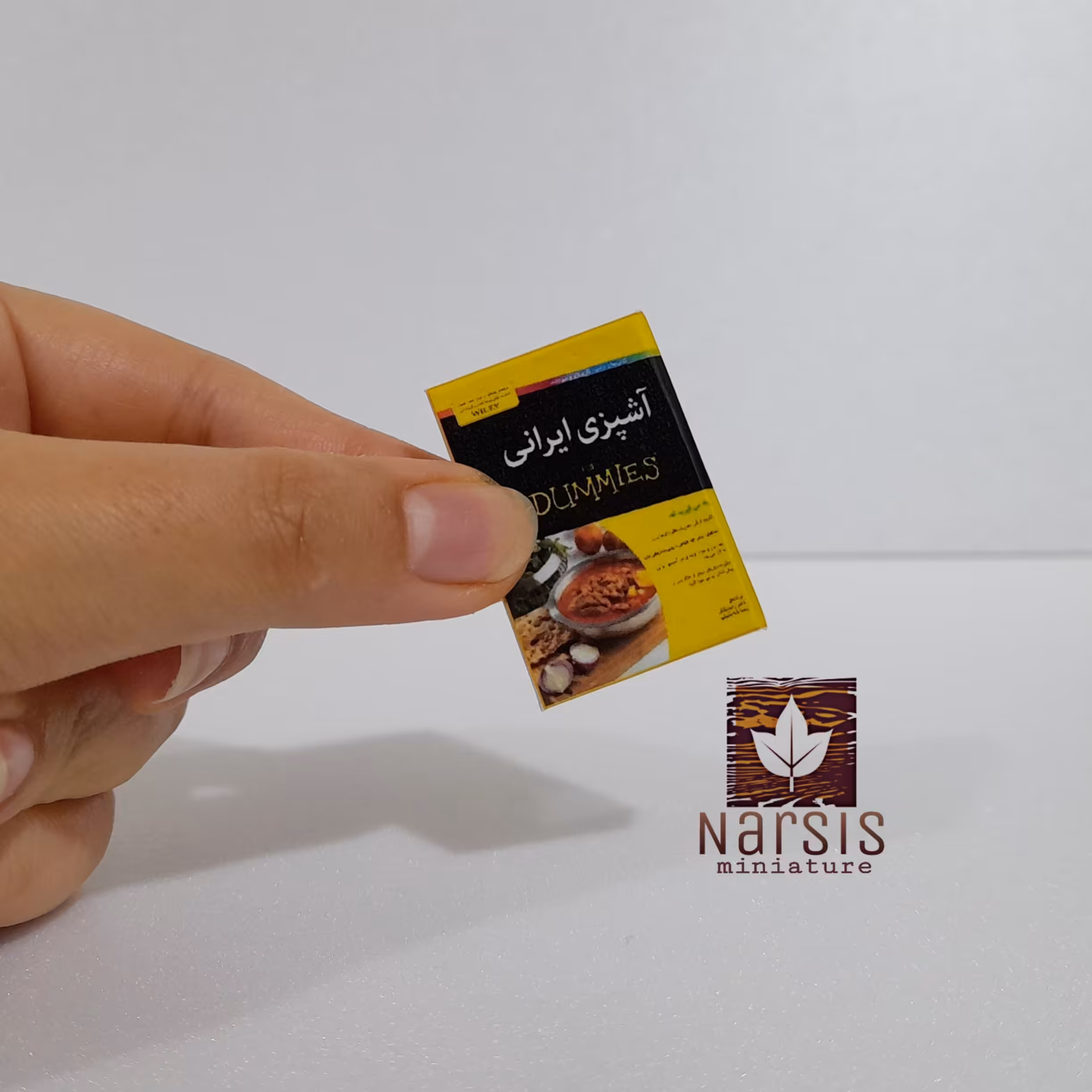 کتاب آشپزی مینیاتوری ورق خور با عکس غذاهای ایرانی 