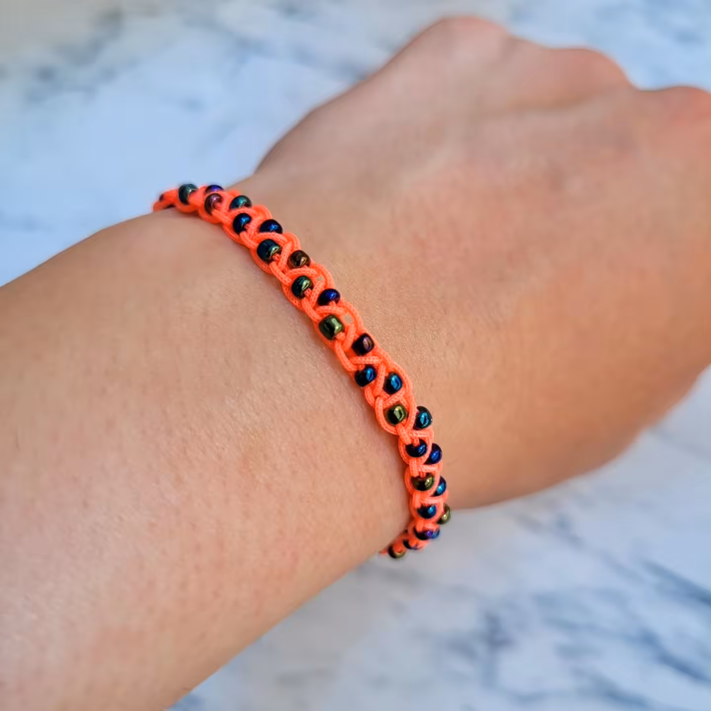 دستبند مینیمال کد 111 دستساز و زیبا  