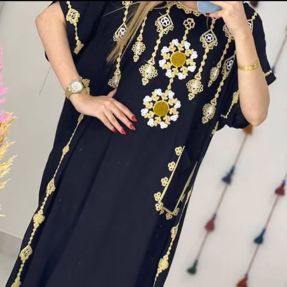 پیراهن یا ماکسی خامه دوزی وارداتی آستین کوتاه آستین سرخود فری سایز تا 50