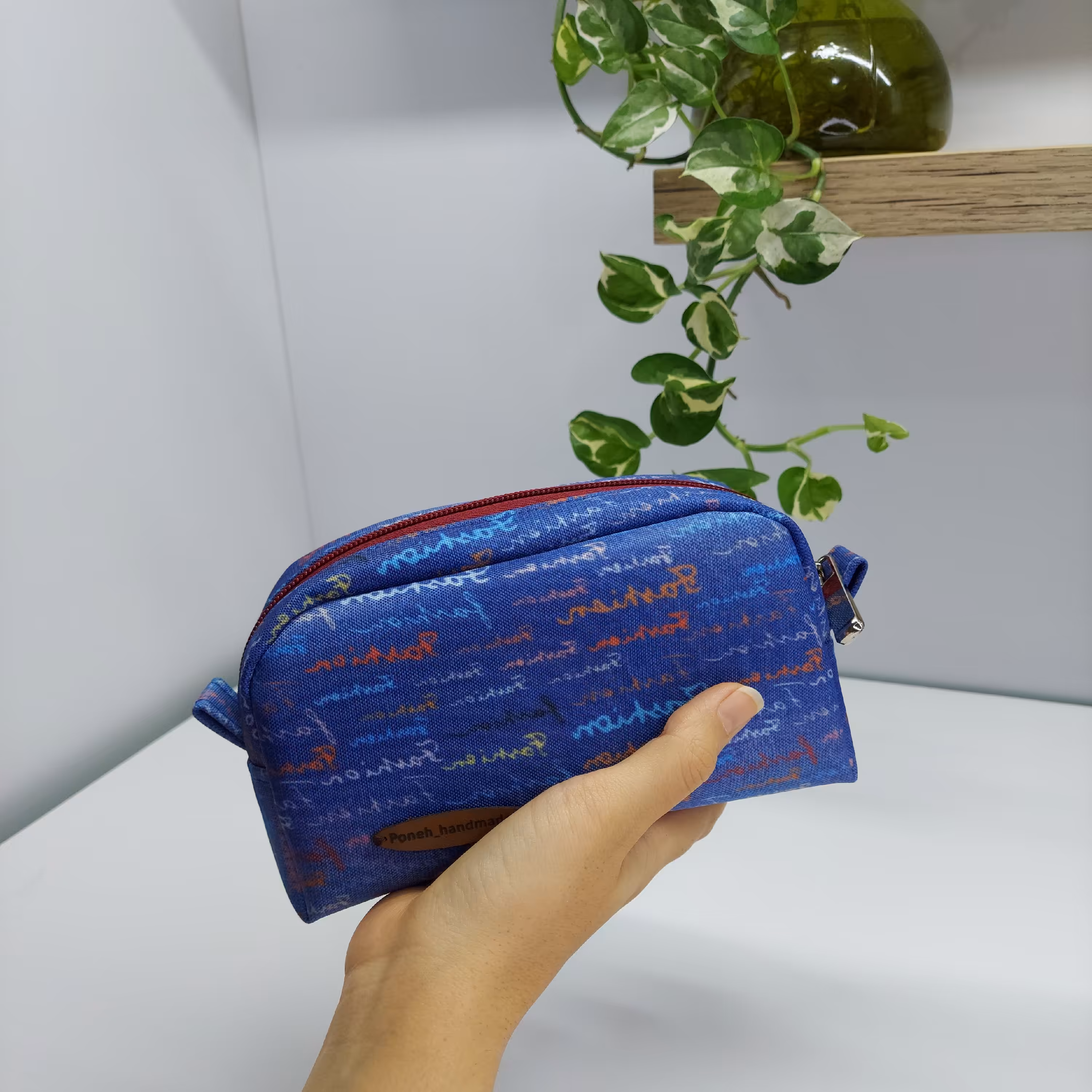 کیف لوازم آرایشی یا جامدادی ضد آب طرح جین سایز متوسط