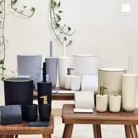 سطل ودستمال 