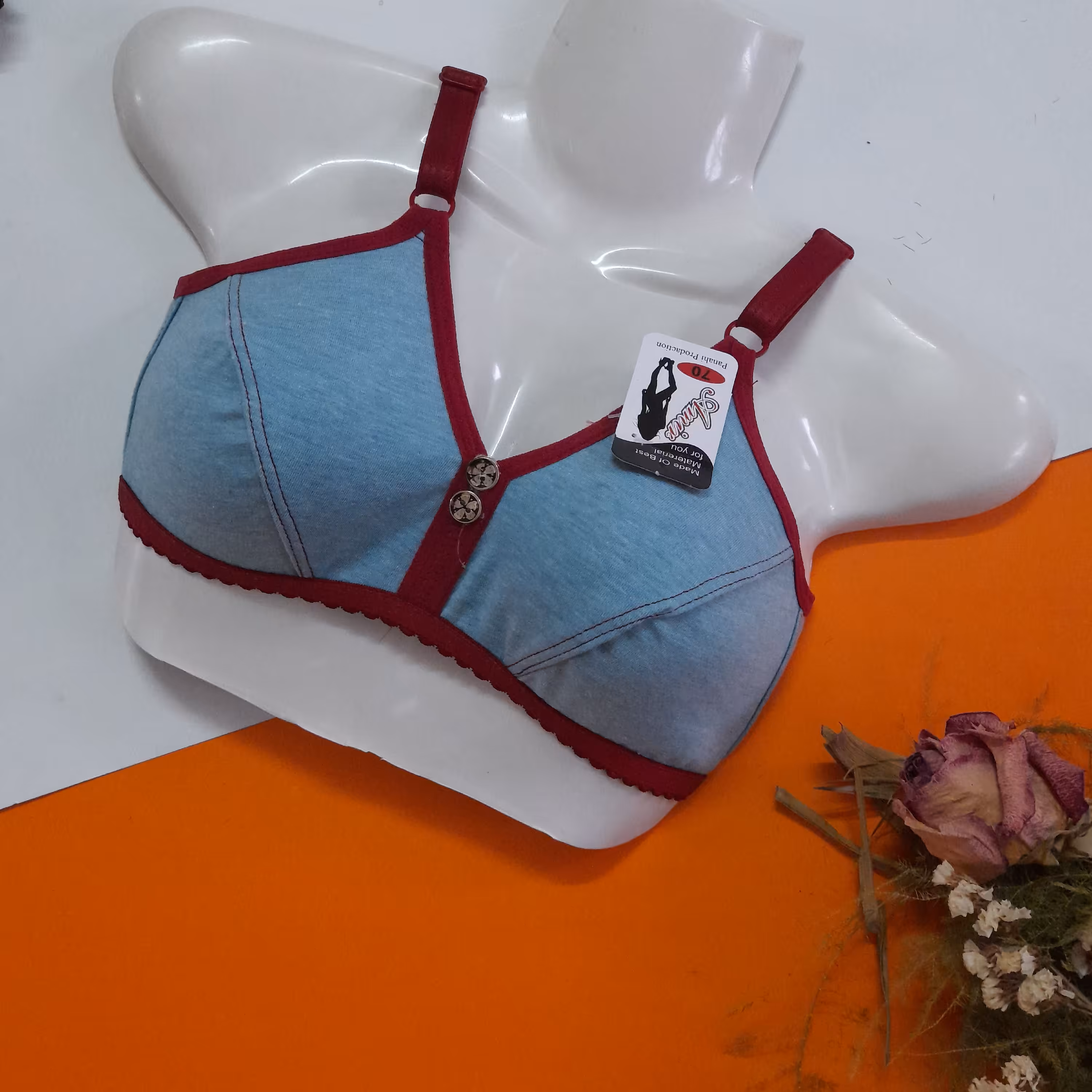 سوتین نخی دکمه ای