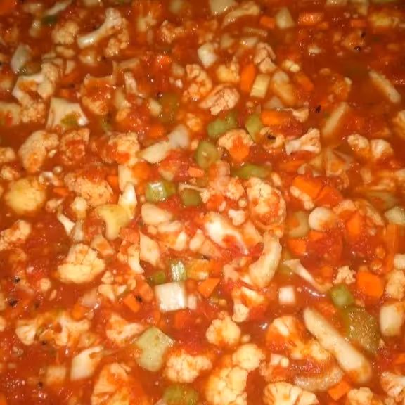 سالاد ترشی  یا ترشی گوجه تهیه شده از بهترین  مواد 👌🥦🥒🫑🌶🥕🍅🧄🧅