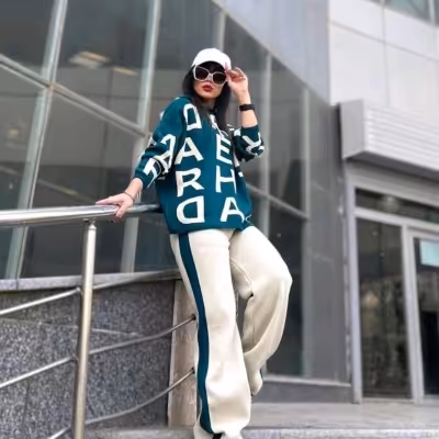 ست بلوز شلوار بافت طرح حروف انگلیسی