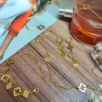 سرویس ونکلیف گردنبند رولباسی دستبند و گوشواره استیل رنگ ثابت مشابه طلا  ویژه ولنتاین
