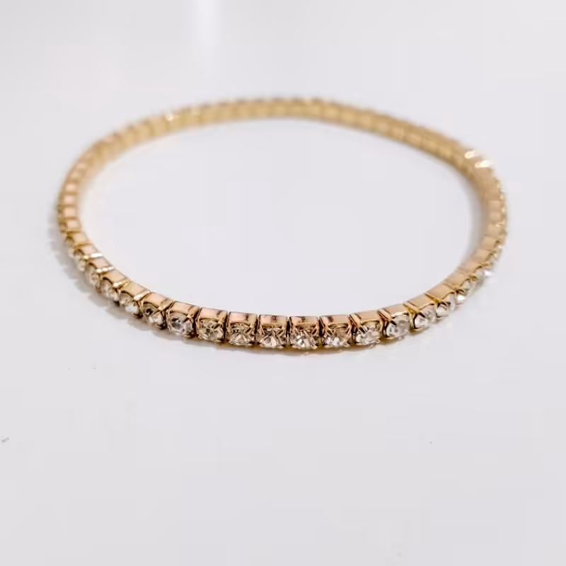 دستبند نگین دار