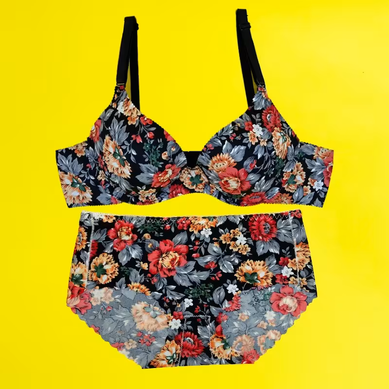 ست شورت و سوتین لیزری مشکی زرد مدل ساحلی گلدار