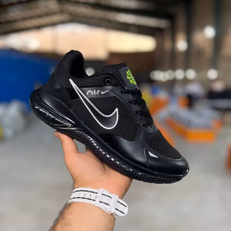 کفش مردانه نایک ایرمکس  مشکی با زیره کپسول نرم و راحت مناسب برای پیاده روی 