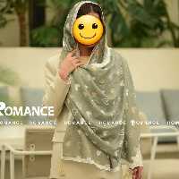 شال نخی  منگوله دار
 برند رومنس
 ابعاد 75در200
