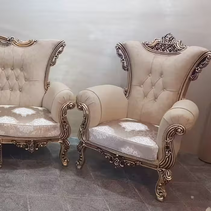 مبل استیل حصیری 9نفره با چوب تمام گردو وباکیفیت عالی .رنگ وپارچه به انتخاب مشتری .برای استان آذربایجان شرقی وغربی 