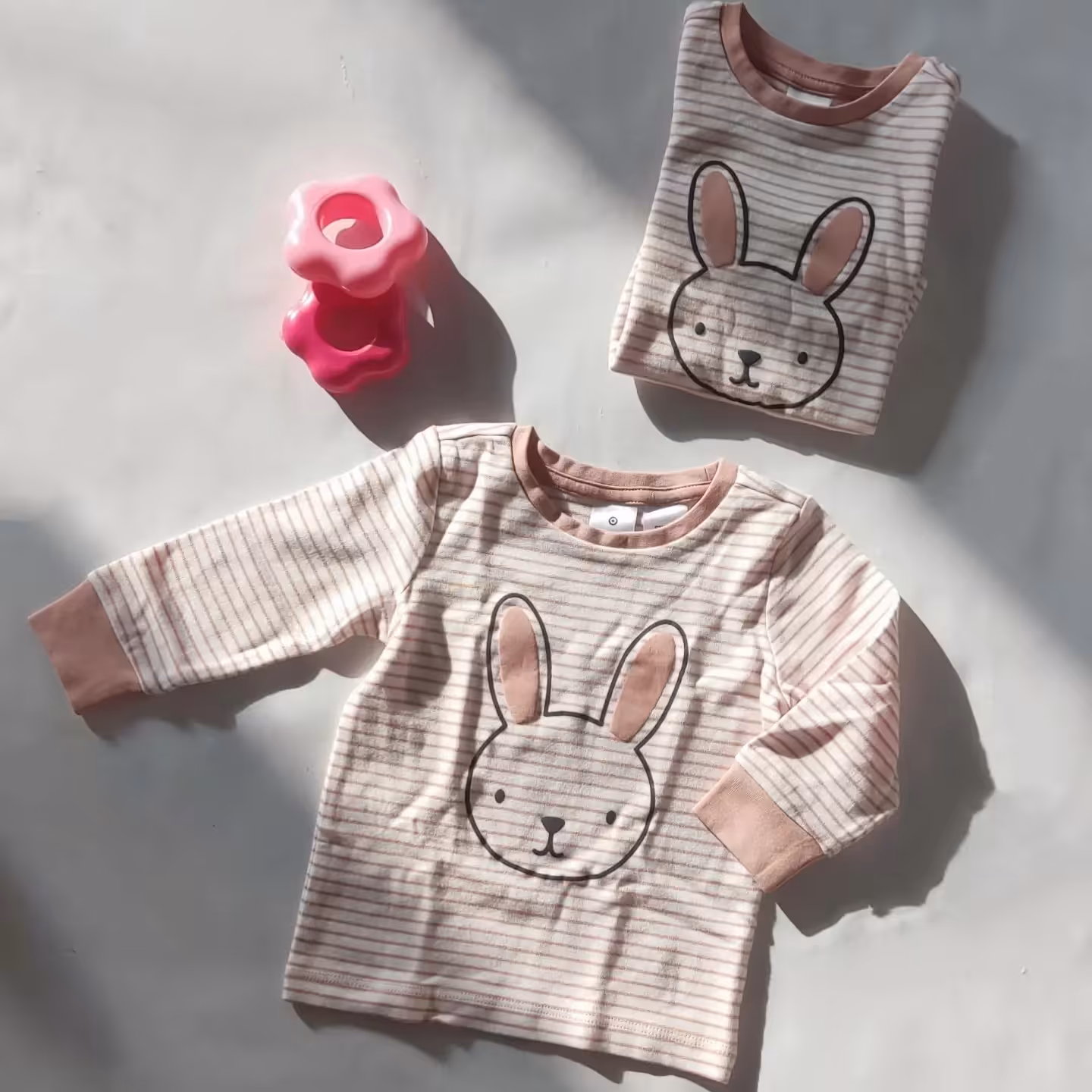 بلوز های نخ ارگانیک وارداتی نوزادی سایز 6-3 ماه خرگوشی 