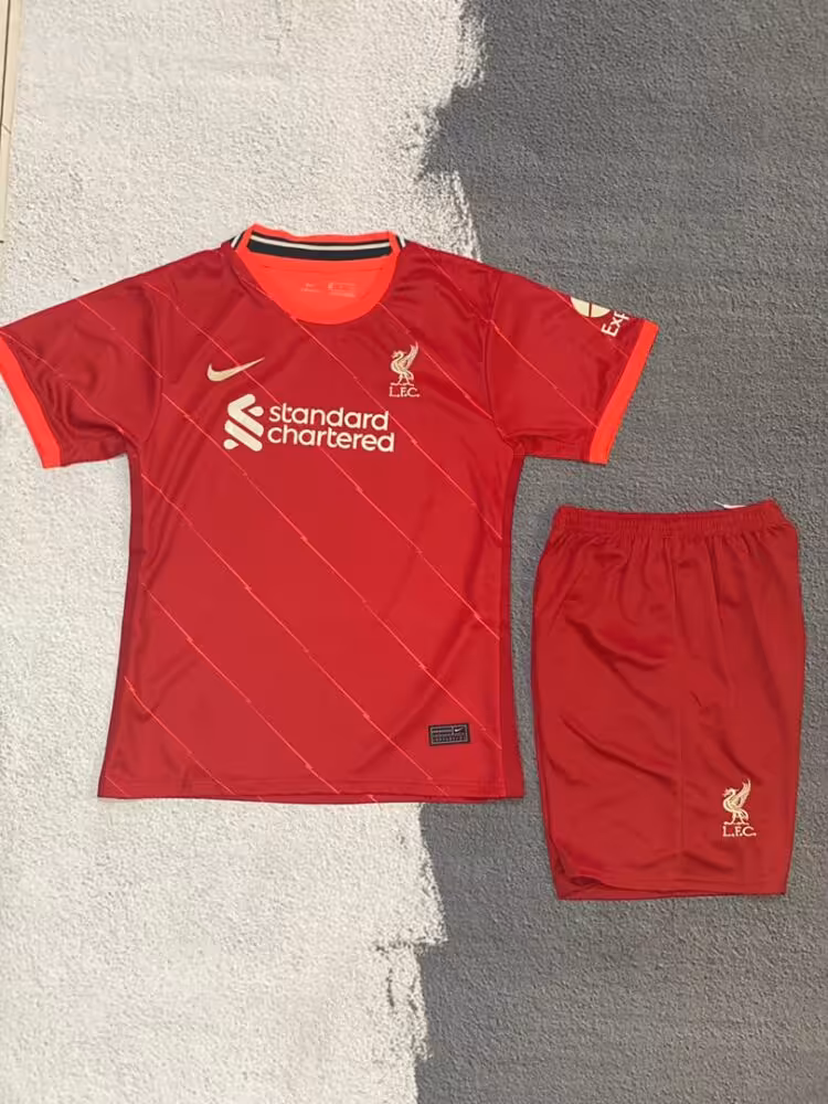 کیت اول بچگانه لیورپول 2022