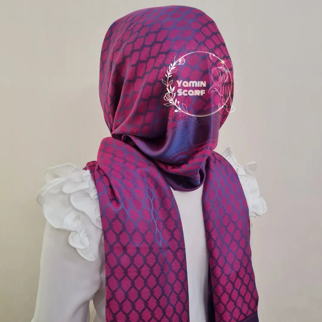 شال نخ ابریشم ژاکارد دورو طرح عربی رنگ سرخابی