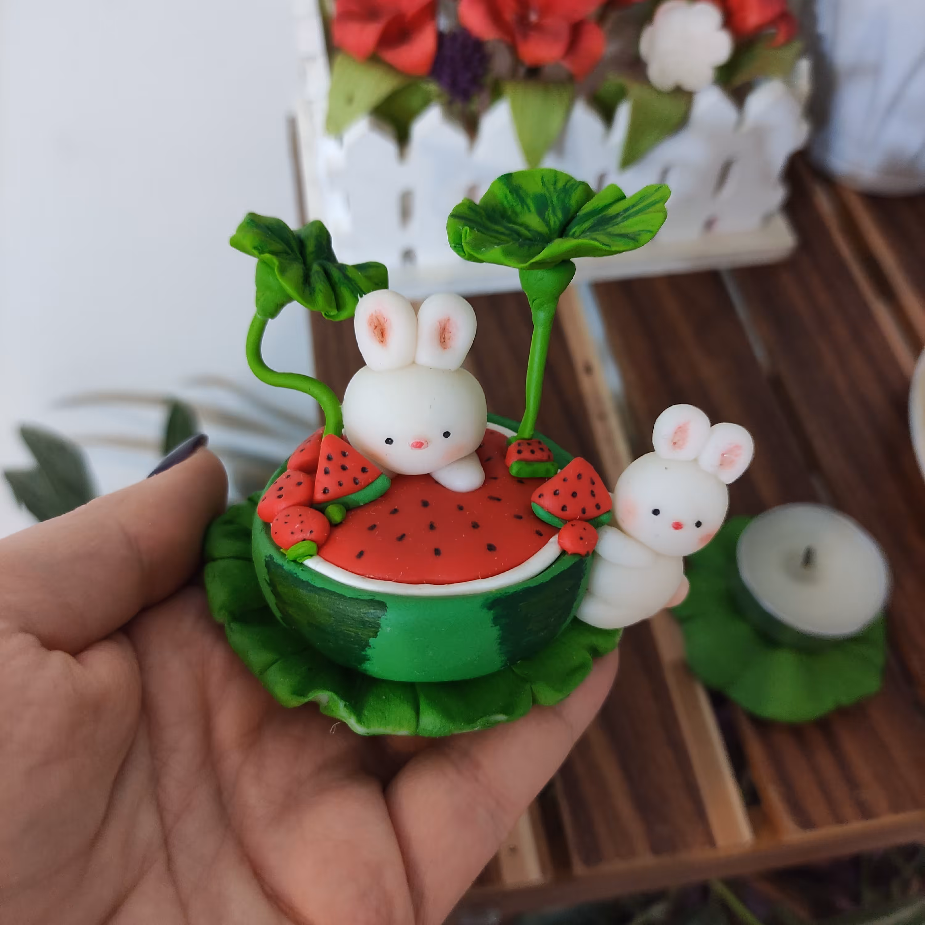 جا شمعی دستساز پلیمری                                         طرح خرگوش و  هندوانه یلدایی