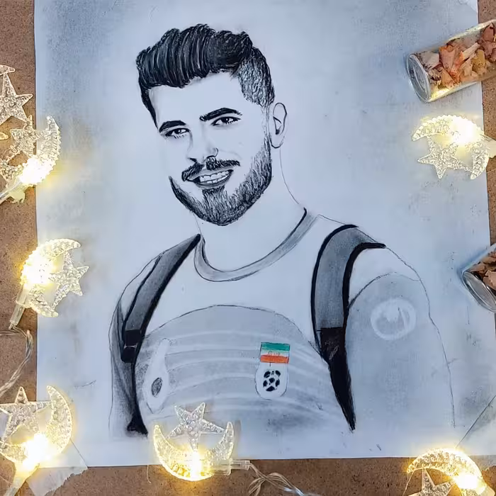 طراحی چهره سیاه قلم ابعاد 50 در 50 مناسب هدیه و یادگاری و