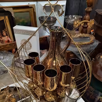 جام و گیلاس دکوری طلایی رنگ جنس شیشه با روکش pvdرنگ ثابت 