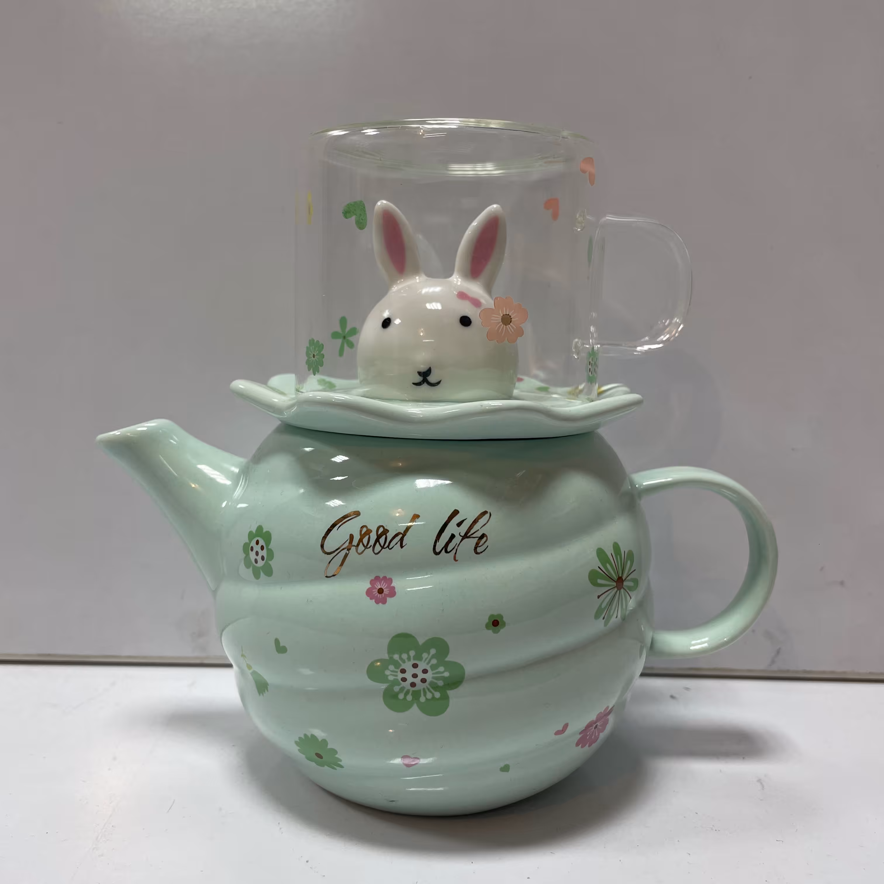 چایی خوری سرامیکی یکنفره مدل عروسکی در دو رنگ مختلف