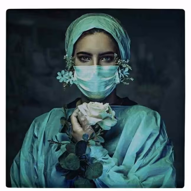 تابلو کاشی طرح پرستار مدافع سلامت