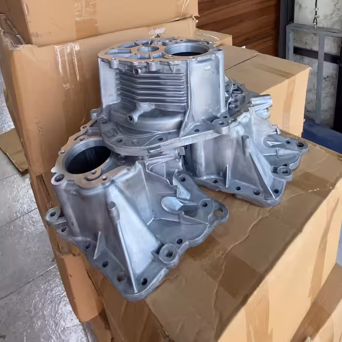 پوسته وسط  خنکن دار گیربکس دیفرانسیل پژو پارس دنا سمند  Ef7 Tu5 رانا405