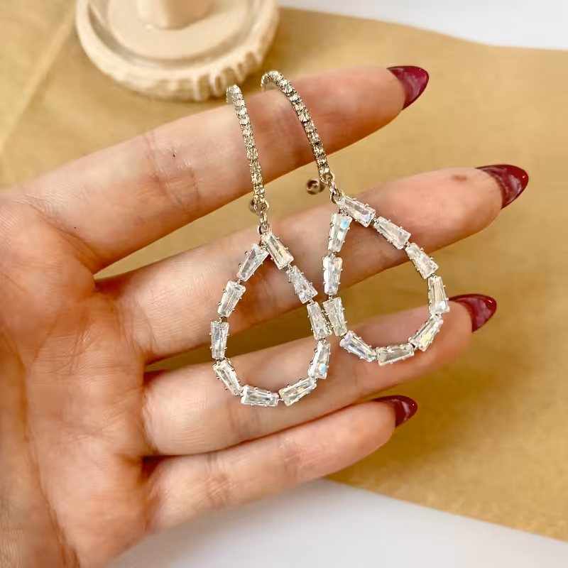 گوشواره سنگی اشکی