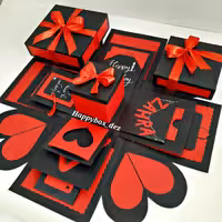 جعبه سوپرایز 3 لایه مشکی قرمز 