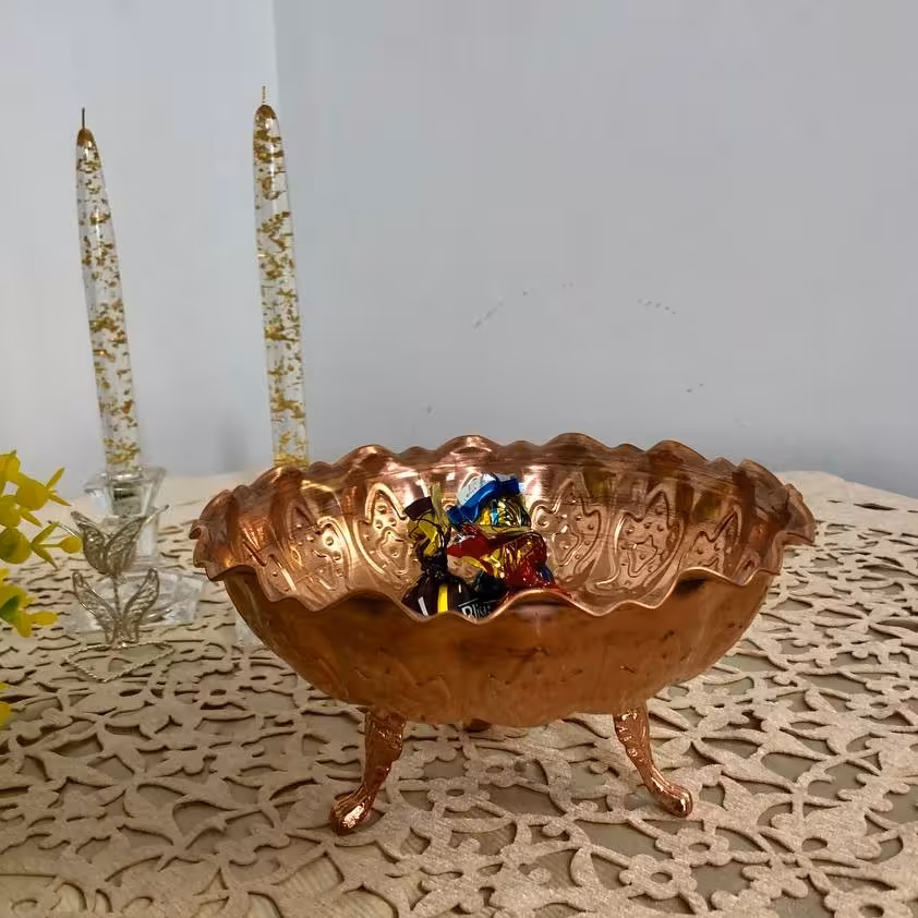 شکلاتخوری مسی پایه دار داخل قرمز نانو شده 