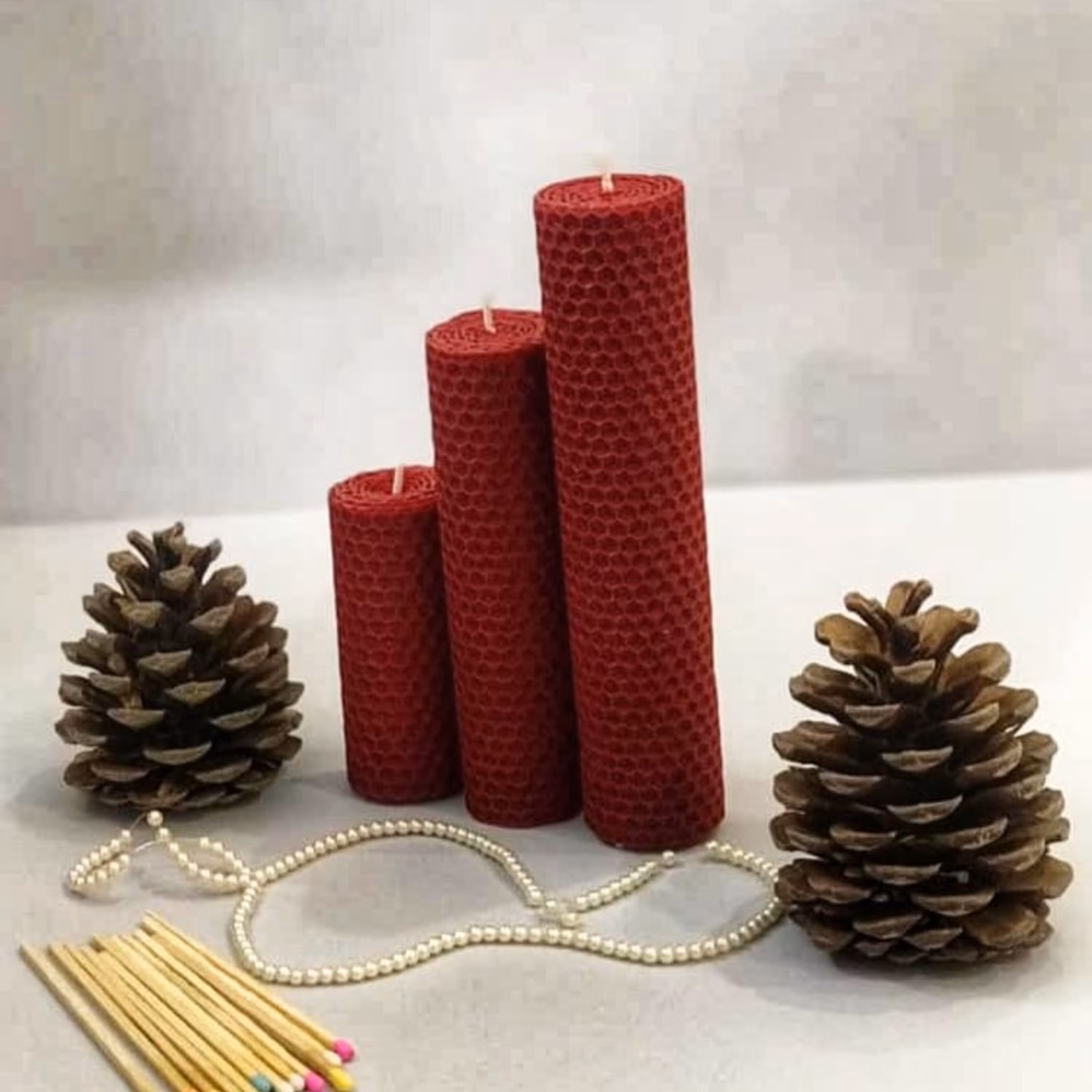 شمع موم عسلی-در  رنگ بندی مختلف و قطر 3.5 