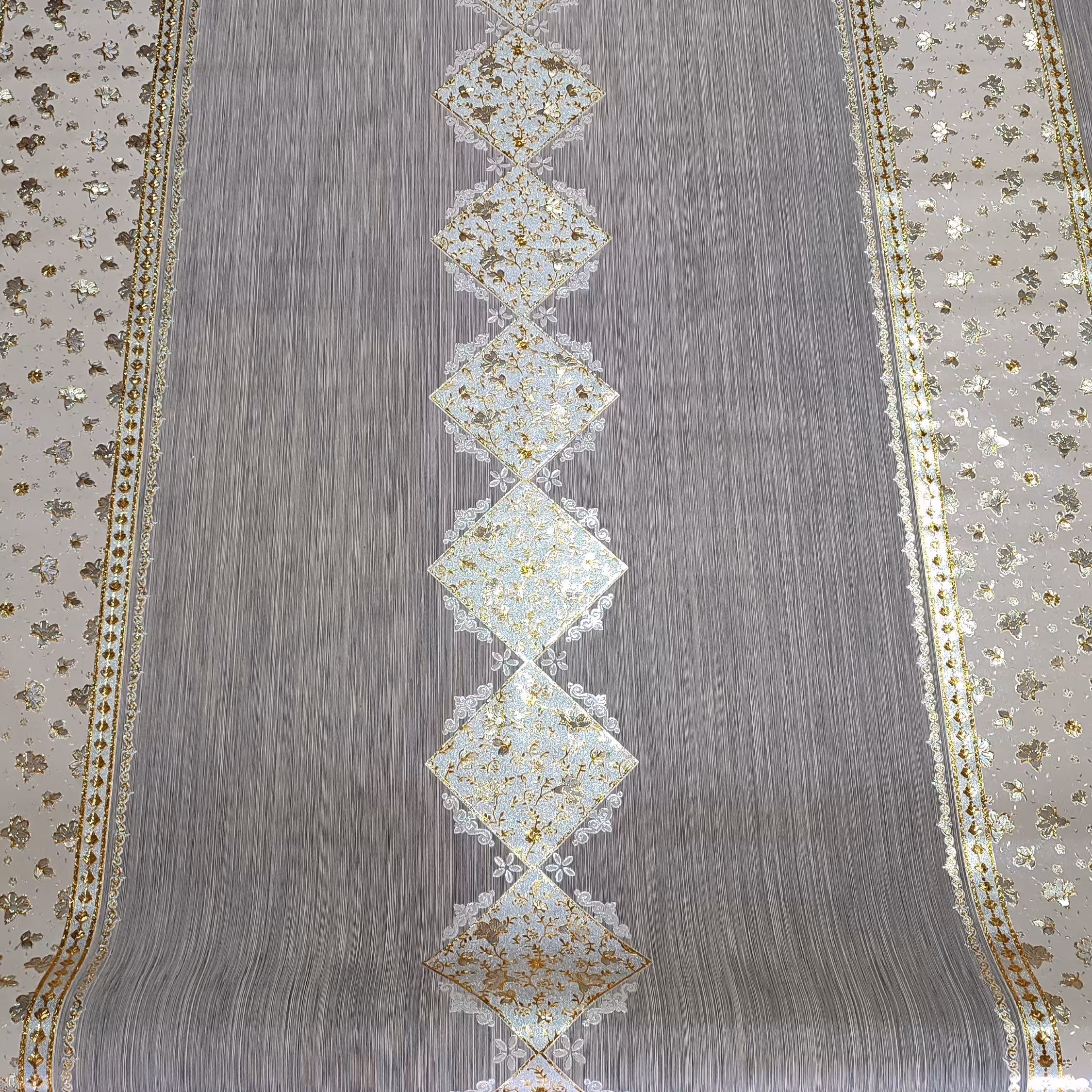 سفره ی خارجی نسوز پشت ابریشمی شکلاتی نسکافه ای عرض 140  