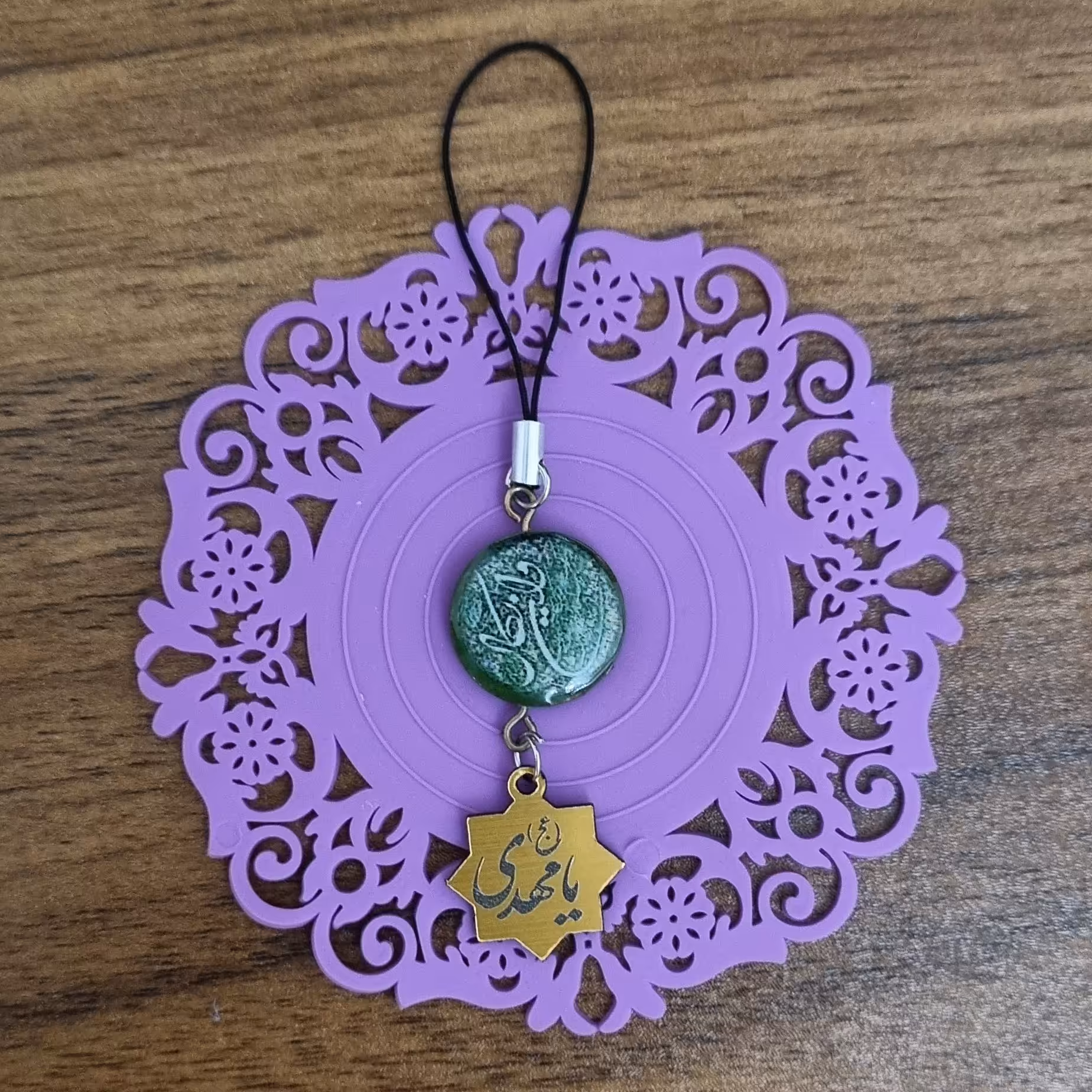 آویز خودرو  آینه و ان یکاد آویز گوشی  یا مهدی ع آویز فلش وانیکاد آویز گوشی آویز کیف