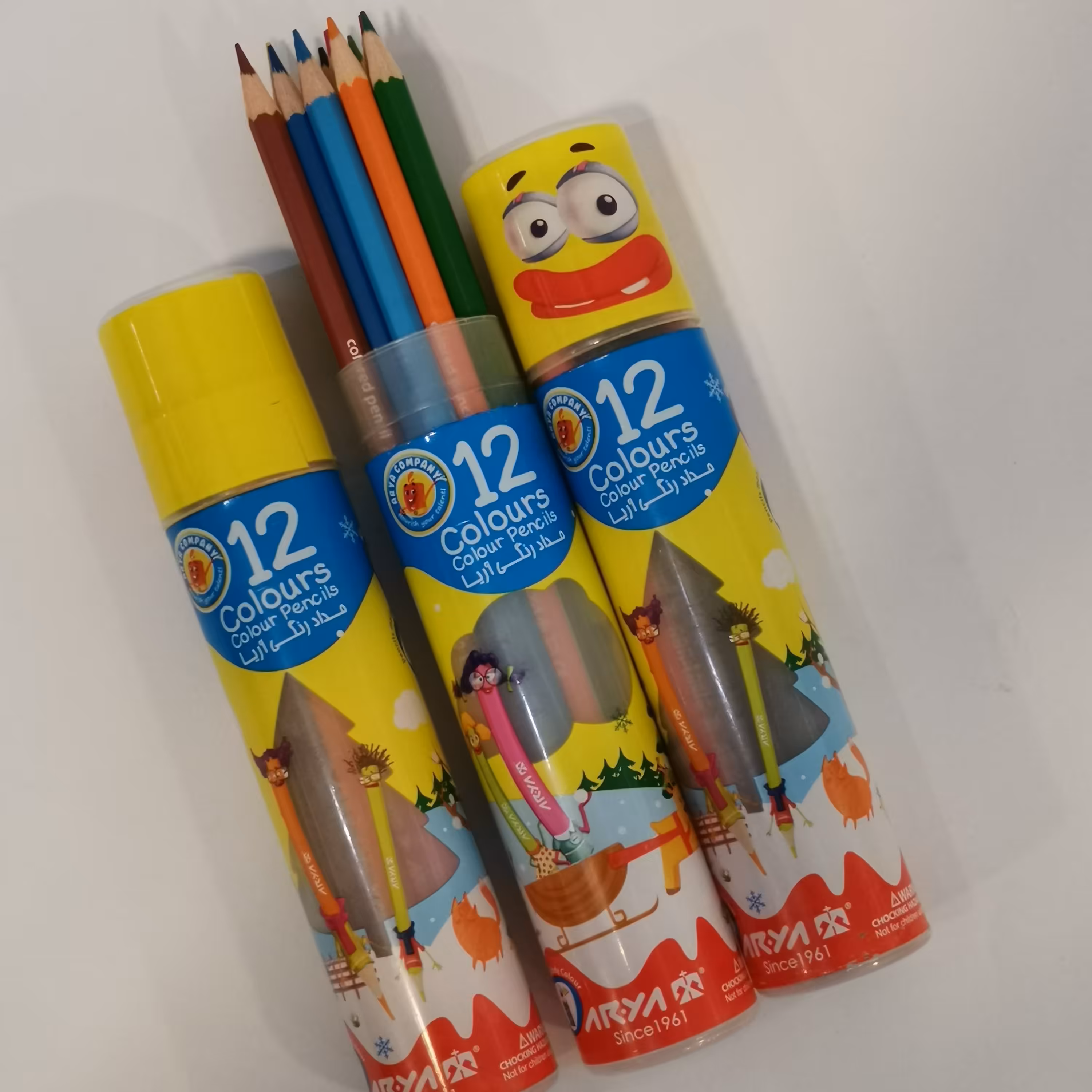 مداد رنگی 12 رنگ استوانه ای برند آریا