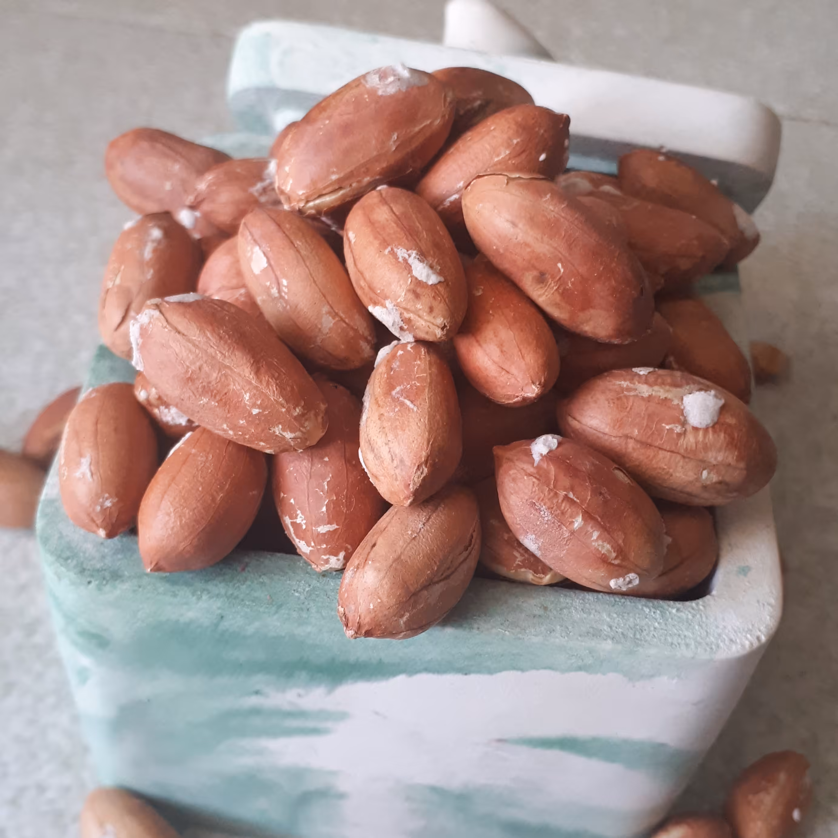 بادام زمینی درشت امساله آستانه 1کیلویی